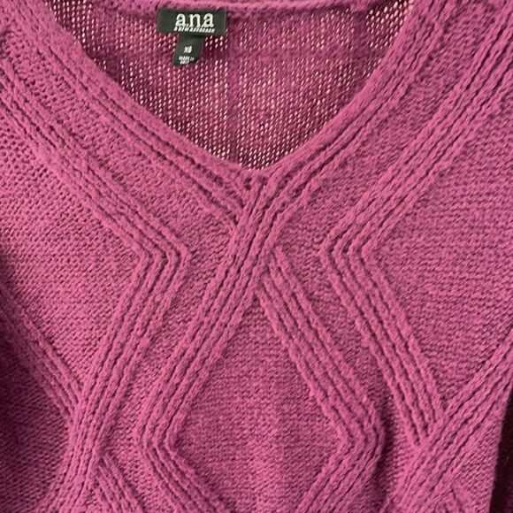 Brand new Ana sweater XS - Picture 5 of 6